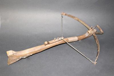 Lot 26 european crossbow 19th c.