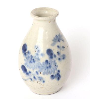 Sale Photo Thumbnail #159: Lot 161 small korean blue white vase