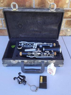 Vintage leblanc vito clarinet