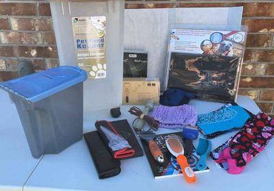 Miscellaneous pet supplies