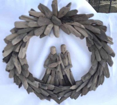 Solid driftwood wreath