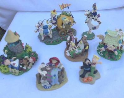 Coyne s & company the little street figurines #2