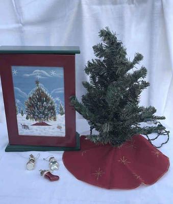 Thomas pacconi advent box with mini glass ornaments
