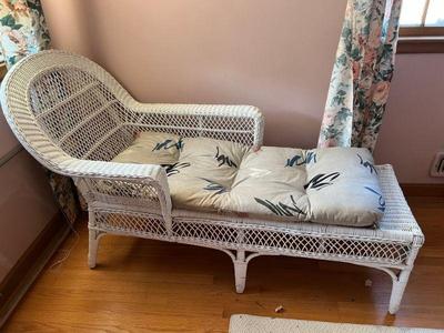 Wonderful Wicker Chaise Lounge