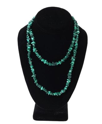 Lot 196 chipped malachite bead necklace