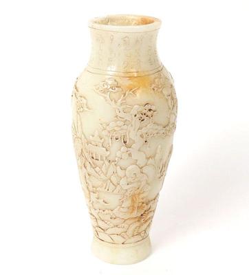 Lot 487 chinese heavy hardstone carved vase