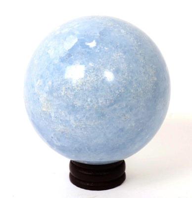 Lot 395 gorgeous natural aquamarine polished sphere