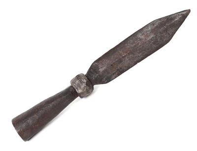 Lot 66 large chinese spear head qing dynasty