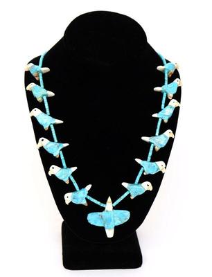 Lot 236 stunning turquoise fetish necklace