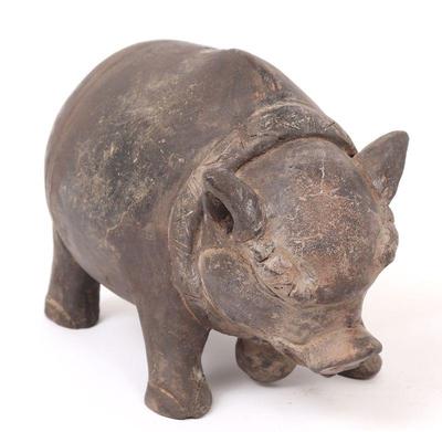 Lot 312 rare indonesian pottery piggy bank majapahit