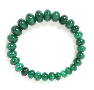 Lot 190 gorgeous natural emerald beaded bracelet