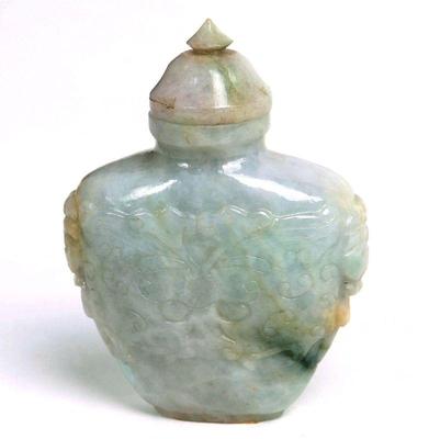Lot 476 stunning chinese jade snuff bottle