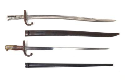 Lot 30 lot of 2 bayonets scabbard