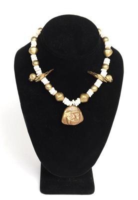 Lot 175 pre columbian moche tumbaga shell necklace 200 700 ce