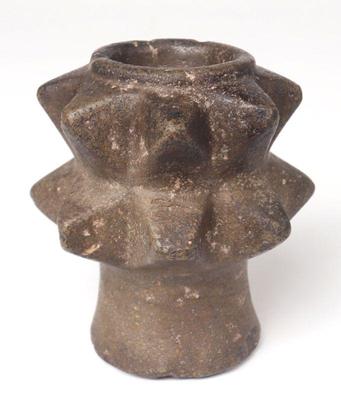 Lot 284 large pre columbian stone mace head chavin 1000 500 bce