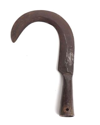 Lot 18 antique sickle sword head