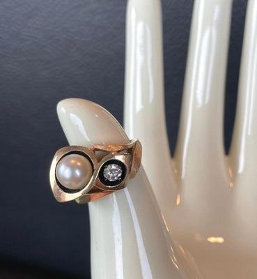 STUNNING! Custom Design 14K Yellow Gold Diamond * Pearl Tested * Ladies Ring * 9.19g
