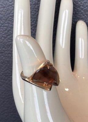 Large Smokey Topaz * 14K Yellow Gold Ladies Ring * Strell * 7.82g
