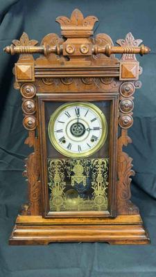 Mantle Clock with Ornate Face * Victorian?
