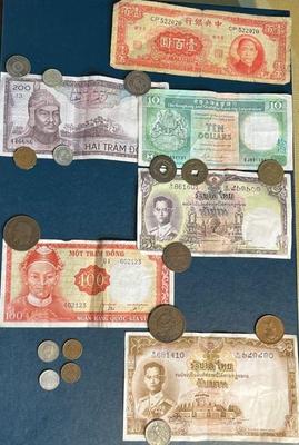 Paper money
