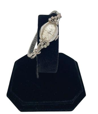 Vintage Benrus 14K Gold * 10!! Tested Diamonds (good size) Ladies Watch
