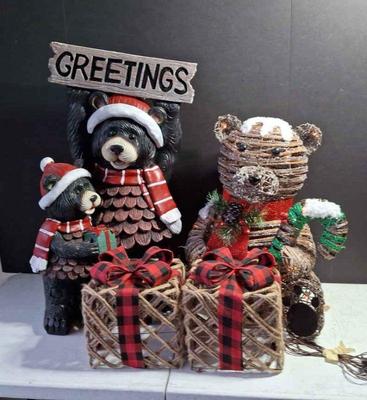 Christmas Holiday Display Bears* Indoor-Outdoor
