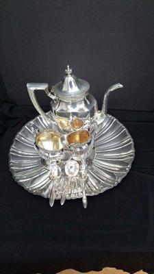 Silverplated Service Set * Tea/Coffee Pot * Creamer Sugar Set * Community Spoon Set
