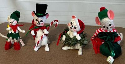 Annalee Holiday Decor * Christmas
