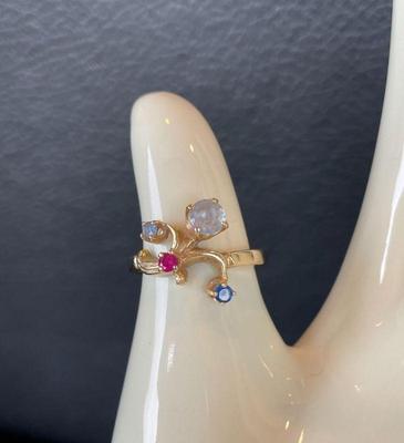 14K Yellow Gold and Tested Gemstones Ladies Ring * 3.20g
