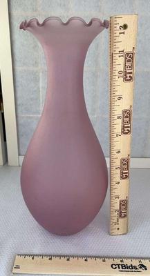 Mauve glass vase