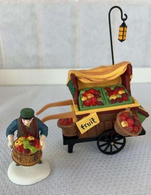 Dept 56 chelsea market fruit monger and cart