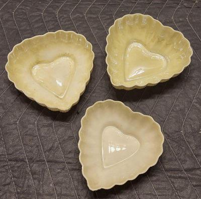 Belleek irish porcelain heart trinket dishes 3)