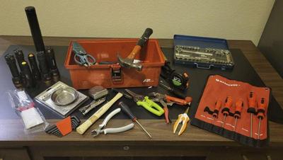 Scatter box of tools
