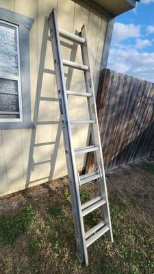 Louisville 16ft aluminum extension ladder