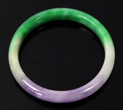 Lot 159 lovely chinese jade bangle bracelet