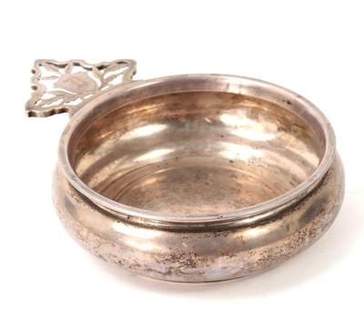 Lot 333 early colonial sterling silver porringer 1900s