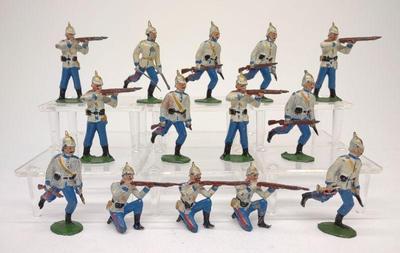 14 Vintage Military Lead Toy Soldiers