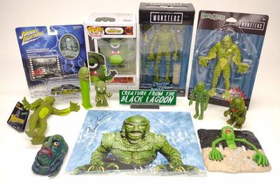 Lot of (13) Creature From The Black Lagoon Items