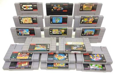 Sale Photo Thumbnail #199: (17) Super Nintendo Video Game Cartriges