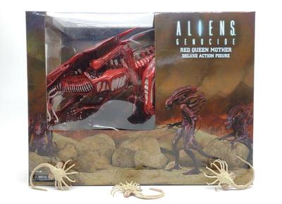 Neca Aliens Red Queen Mother Deluxe Action Figure