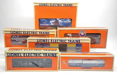 6 Lionel Box Car Toy Trains w/ Boxes