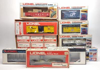 Sale Photo Thumbnail #329: 16 Lionel Toy Trains w/ Original Boxes