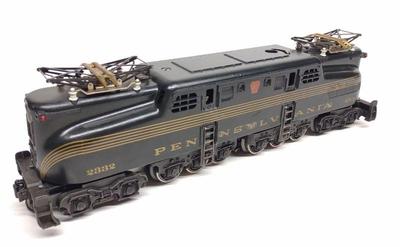 Lionel #2332 Pennsylvania GG1 Locomotive Train