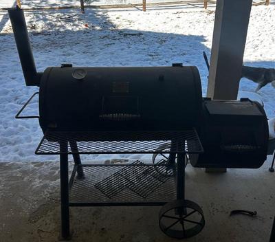 Oklahoma Joe Smoker