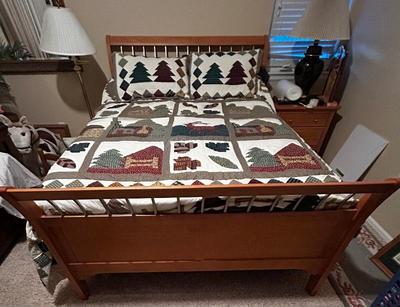 3 Piece Queen Size Bedroom Set