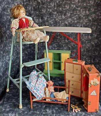 Doll accessories, vintage child's play things