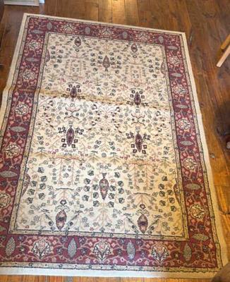 Area rug