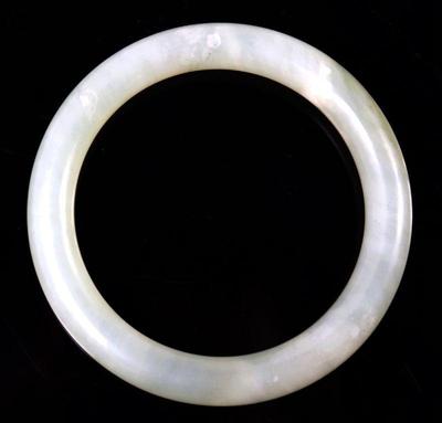 Lot 171 beautiful natural white jade chinese bangle