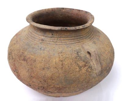 Lot 308 chinese warring states style pottery jar