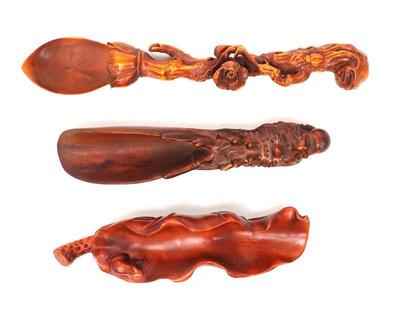 Lot 334 three intricately carved boxwood spoons